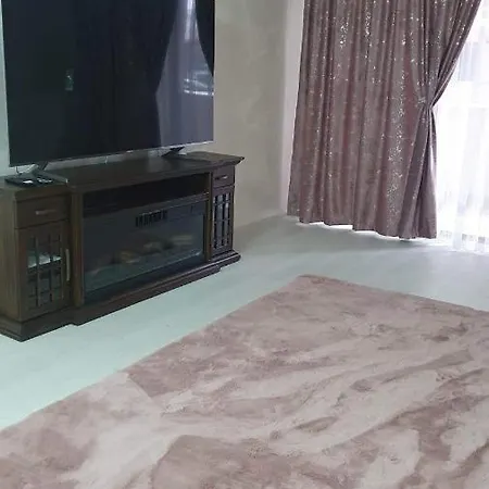 Charlise Apartament Apartment Brasov